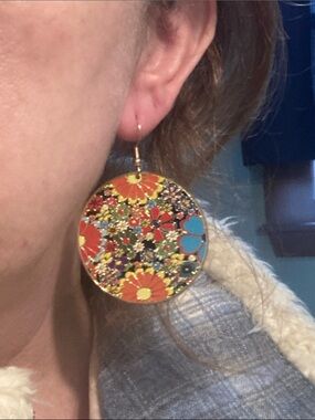 Pretty colorful gold toned dangle earrings